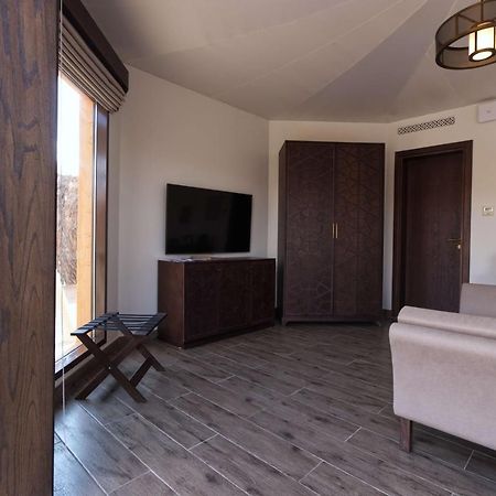 Al Badayer Retreat By Sharjah Collection Hotel Margham ภายนอก รูปภาพ A bedroom at the hotel