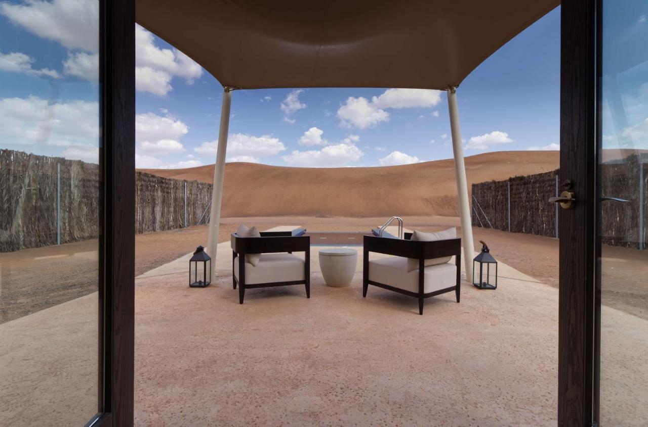 Al Badayer Retreat By Sharjah Collection Hotel Margham ภายนอก รูปภาพ The view from a suite at the Al Maha Desert Resort