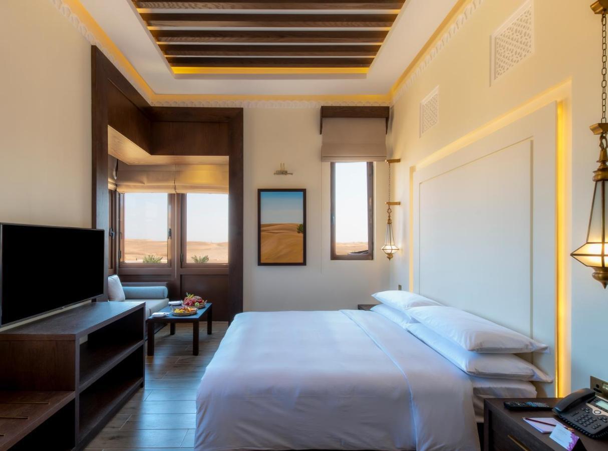 Al Badayer Retreat By Sharjah Collection Hotel Margham ภายนอก รูปภาพ A guest room at the Al Maha Desert Resort